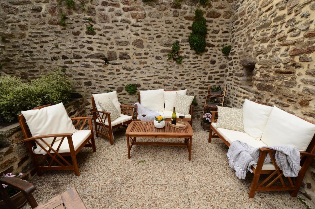 Demeures & Chateaux - Hotel De La Porte Saint-Malo Dinan Exteriör bild