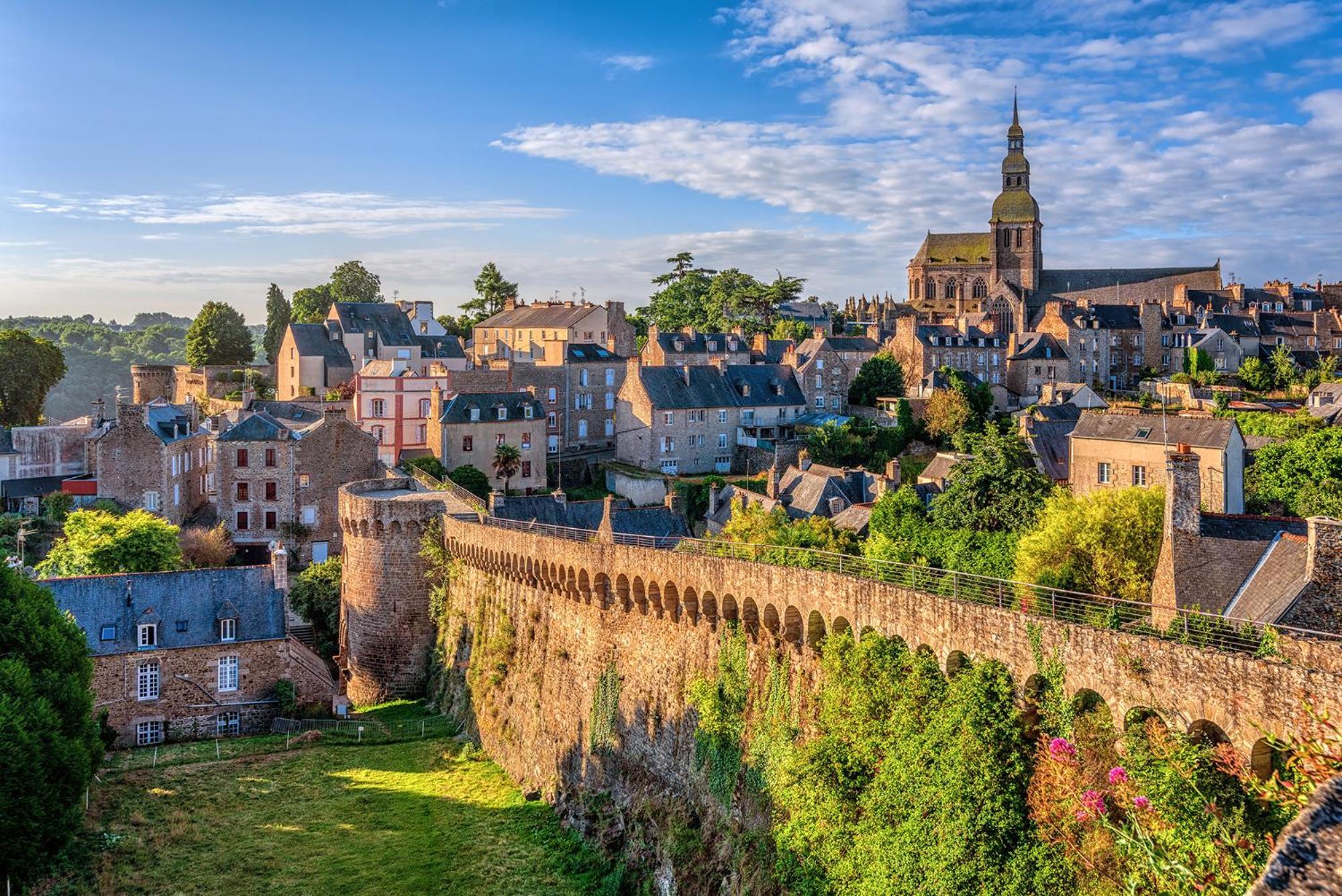 Demeures & Chateaux - Hotel De La Porte Saint-Malo Dinan Exteriör bild